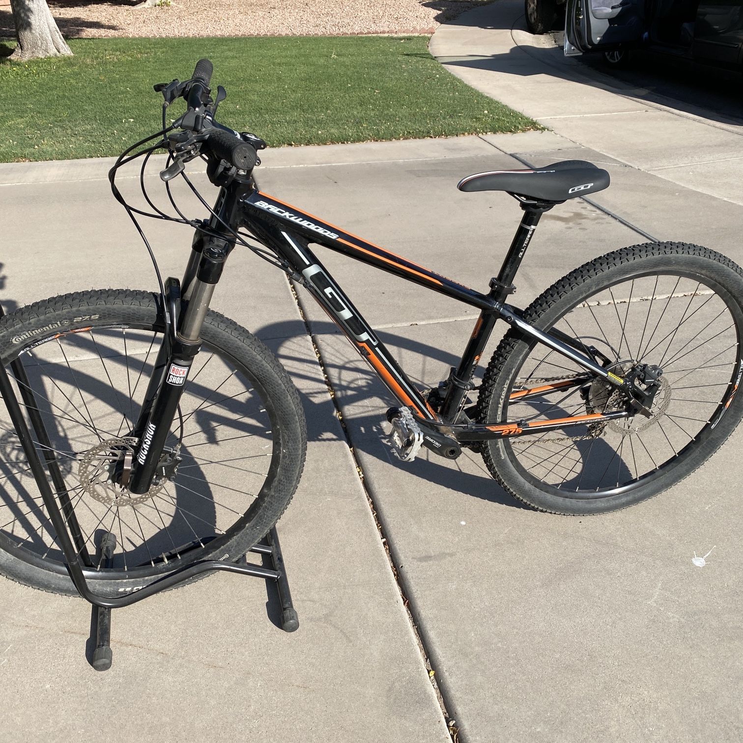 gt backwoods bicycle Giant Backwoods GT Mountain Bike for Sale in Oceanside, CA