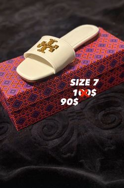 Tory sandals size 7