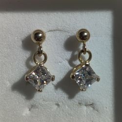 14k Yellow Gold Earrings With CZs