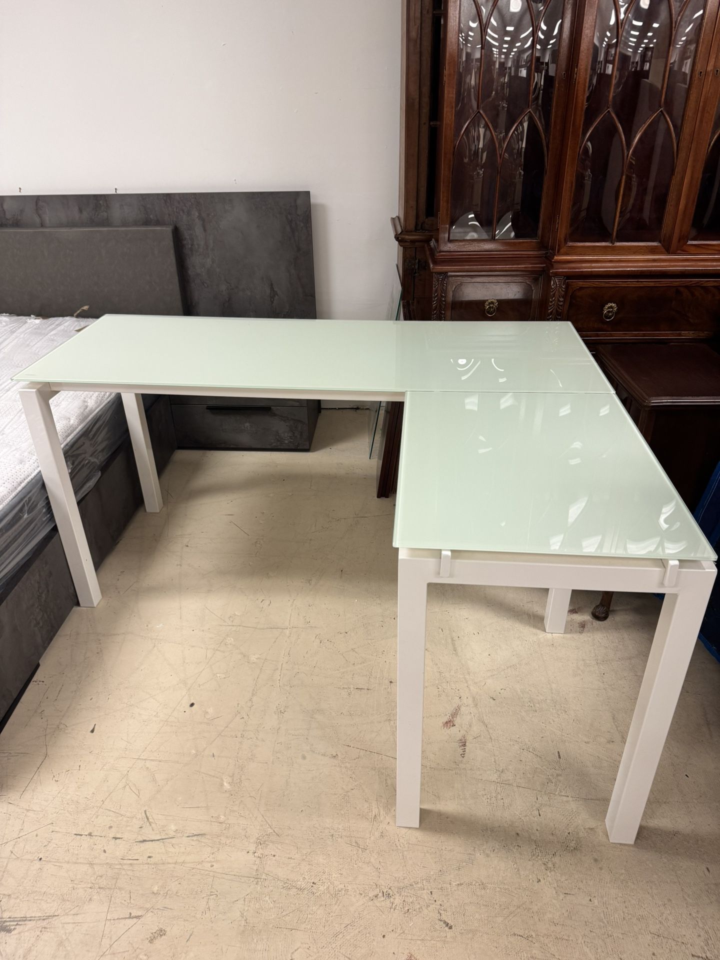 Beautiful Contemporary L-Shaped Desk - 61” x 51” - Retail: $695