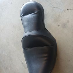 Harley Davidson Dyna Seat 2004 And Up
