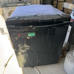 Free Dishwasher For Repair Or Parts