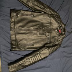 Guess Men’s Black Leather Motorcycle Jacket Size Small