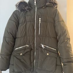 Women’s Winter Jacket 