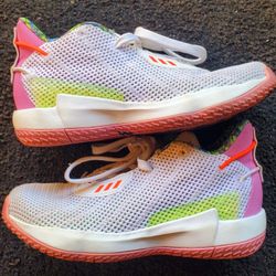 Adidas Toy Story Buzz Lightyear Boys Size 2 $10