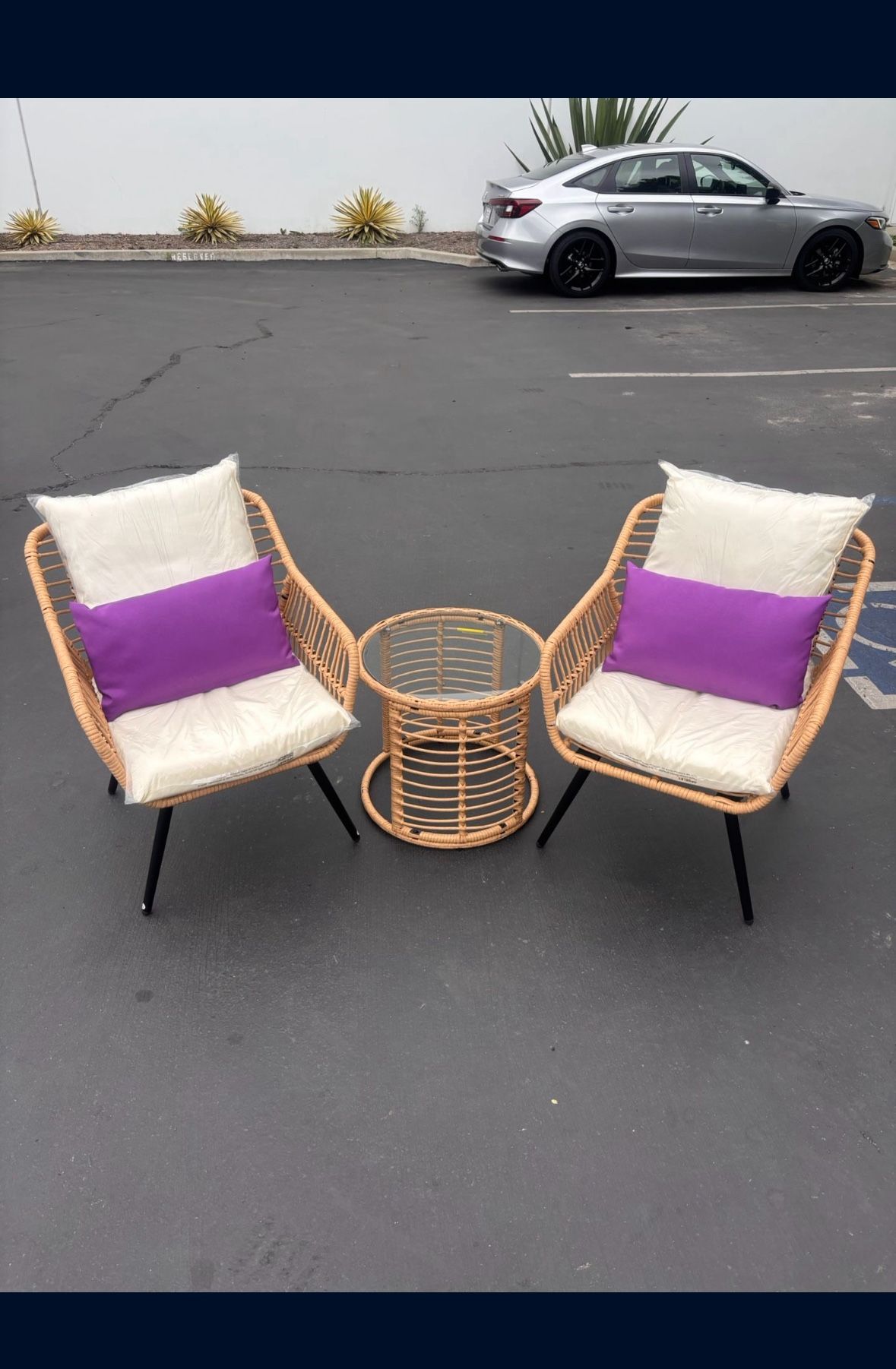 Brand New 3 Pieces Conversation Set Wicker Patio Furniture outdoor Chair Table Front Porch