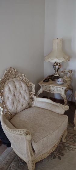 Italian living room set