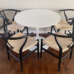Kitchen Table And Chairs