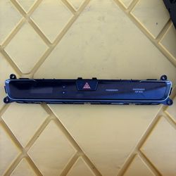 2015-2017 HYUNDAI SONATA Digital Clock Display & Hazard Switch OEM 94510-C1000