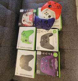 Xbox Series Controllers Wired & Wireless