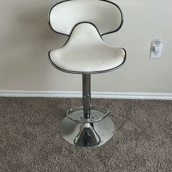 Adjusting Chair 