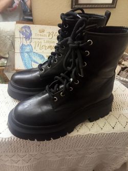 No Boundaries Women's Lug Sole Combat Boots