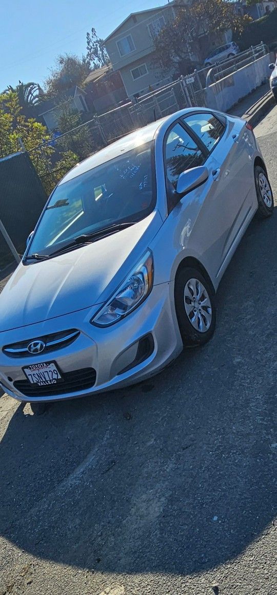 2016 Hyundai Accent