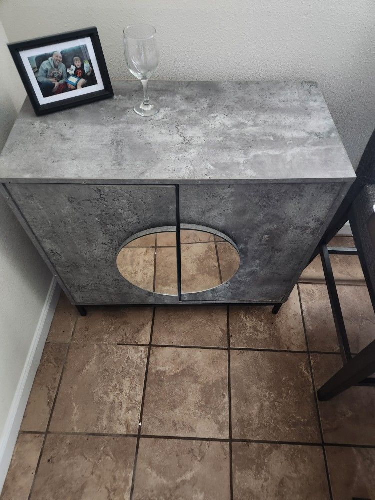 Mini Bar