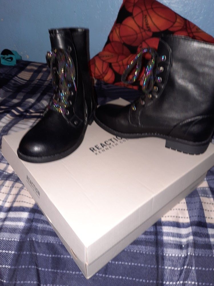 Girls Boots Size 3
