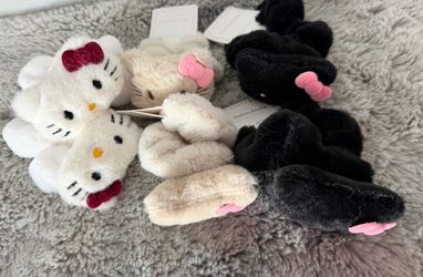 Hair tie furry hello kitty