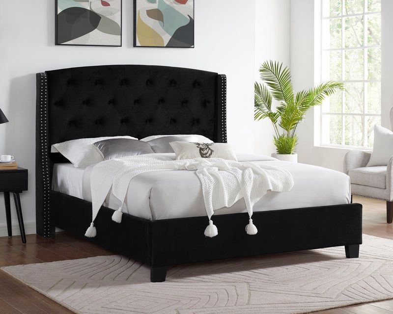 Black Velvet Queen Upholstered Bed / Mattress Included New In A Box. Cama Medida Queen Size Color Negro / Colchon Incluido. Nueva En Caja