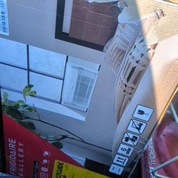 Brand New AC 12000 BTU