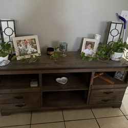 TV Console