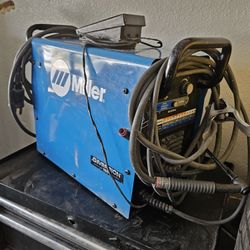 Miller welder, an aluminum welder.