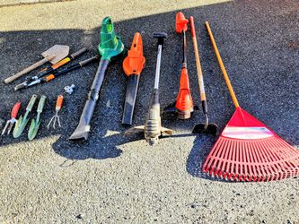 ALL YARD TOOLS >> $40