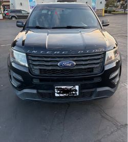 2017 Ford Police Interceptor Clean Title!!!