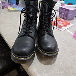 Dr Martens, Dr. Martens, Boots, Work Boots, Punk, Rock And Roll, Chilled,  Rocker