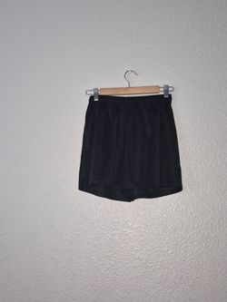 Score Girls Black Gym Shorts Size: Medium