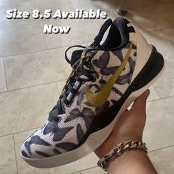 Nike Kobe 8 Protro Mambacita Size 8.5