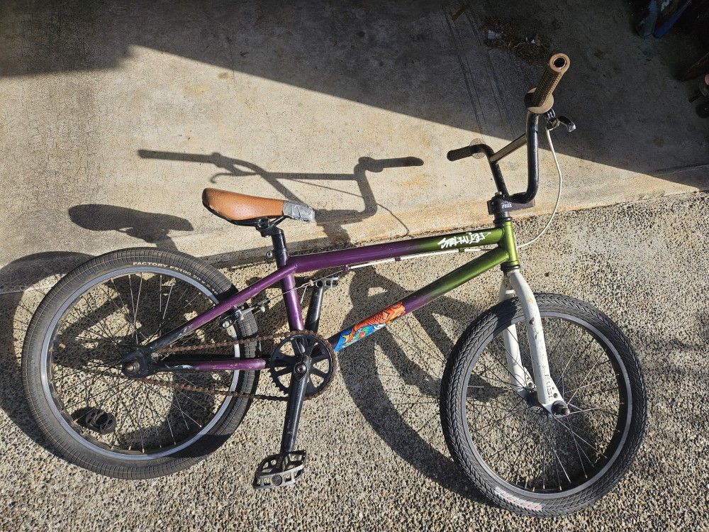 2008 Specialized Fuse BMX Bike 