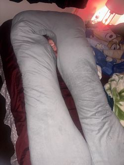 Maternity pillow
