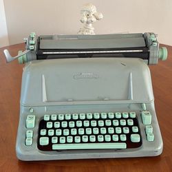 Hermes Ambassador typewriter from Switzerland, 1960, working and with cover