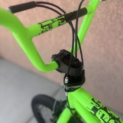 Kent 20" Chaos Freestyle BMX Bicycle