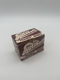 1990 Topps Baseball Traded Series Card Set Open Box 1T-132T G2