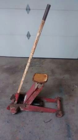USA Blackhawk SJ2 floor jack