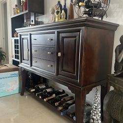 Solid wood dark espresso buffet / sideboard with wine rack
