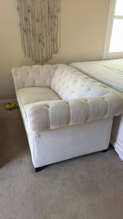 FREE LOVESEAT