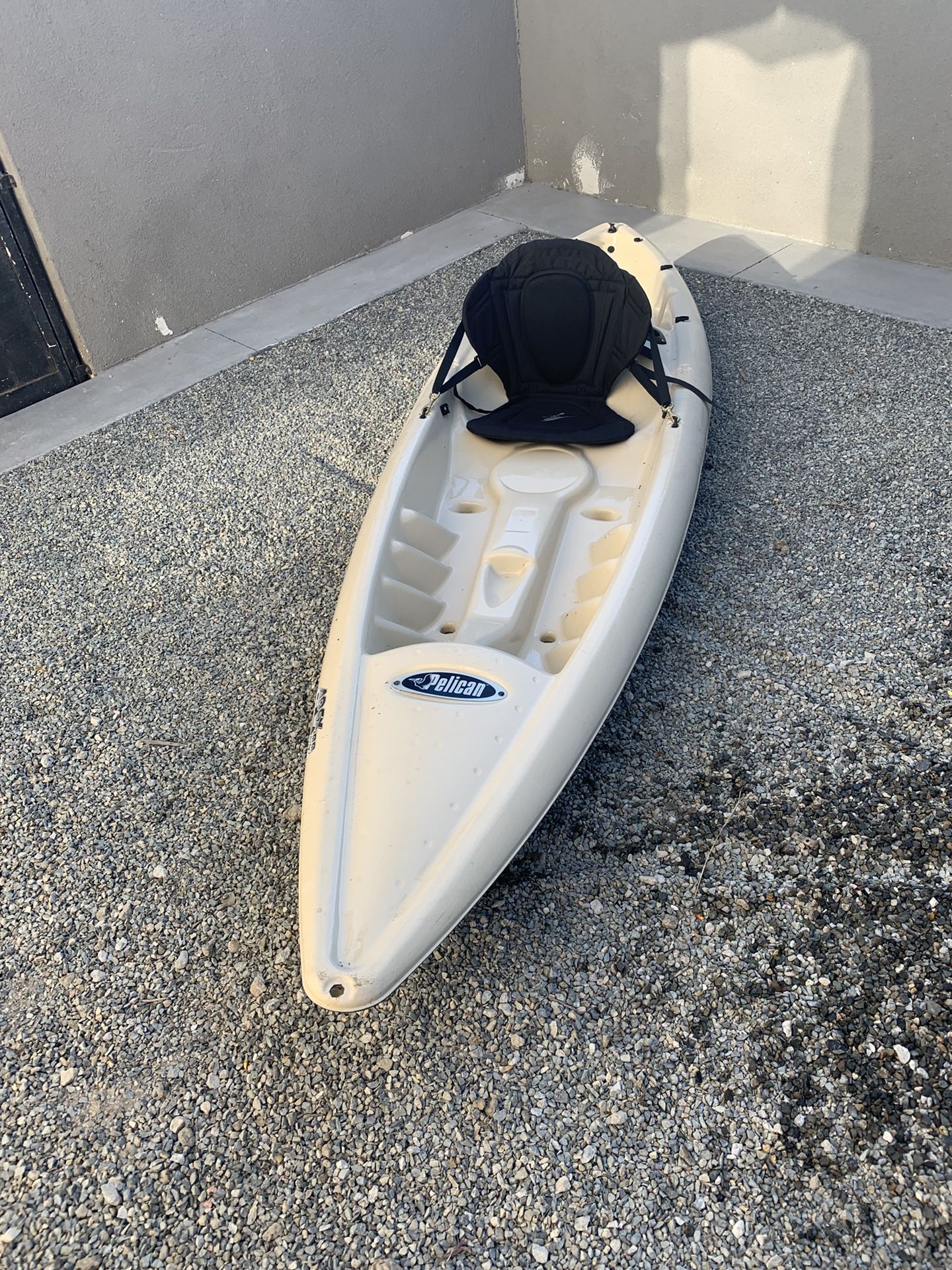 Pelican Apex 100 Angler ocean fishing kayak new seat for Sale in Laguna