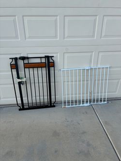 2 Baby Gates