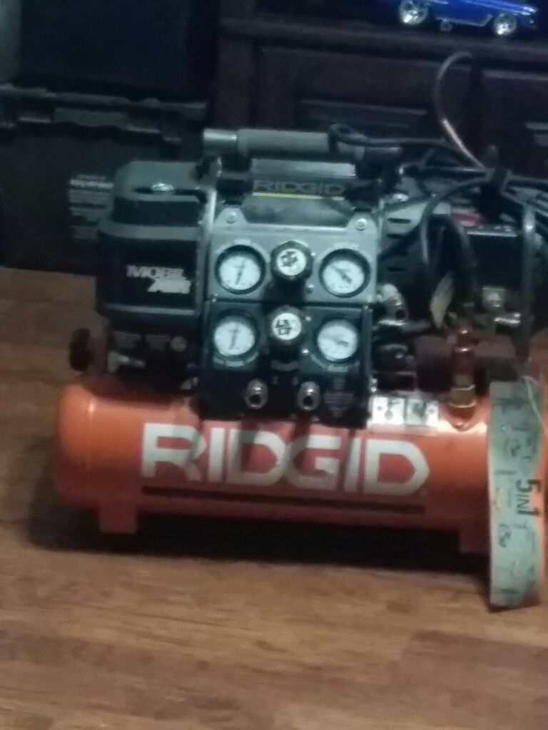 RIDGID air compressor
