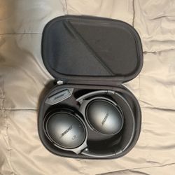 Bose QuietComfort 35 Series II Wireless Noise-Cancelling Headphones with Mic - Noise Cancelling - Black