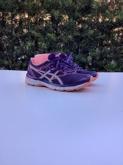 ASICS women’s running shoes size 7.5