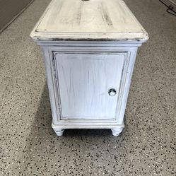 Shabby Chic Side Table