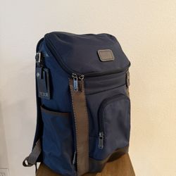 Tumi Fremont THORNHILL 16.75” Ballistic Nylon Backpack LIKE-NEW NAVY BLUE/GREY