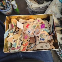 Box Of Stamps Over 500 600 Stamp