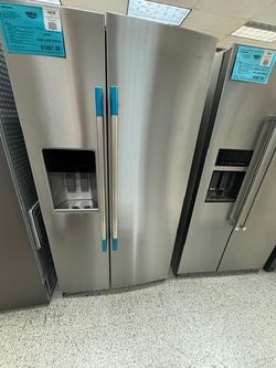 Refrigerator Side x Side