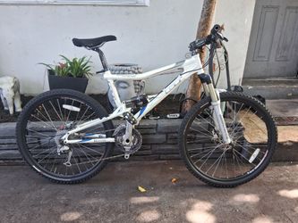Marathon 2.0 Full-Suspension XC / Trail Bike