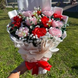 Flat Floral Arrangements