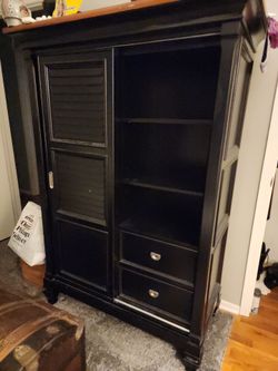 Bedroom set