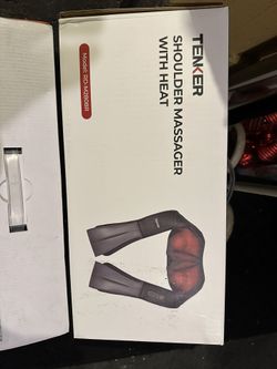 Shoulder massager with heat